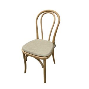 Coussin chaise bois clair