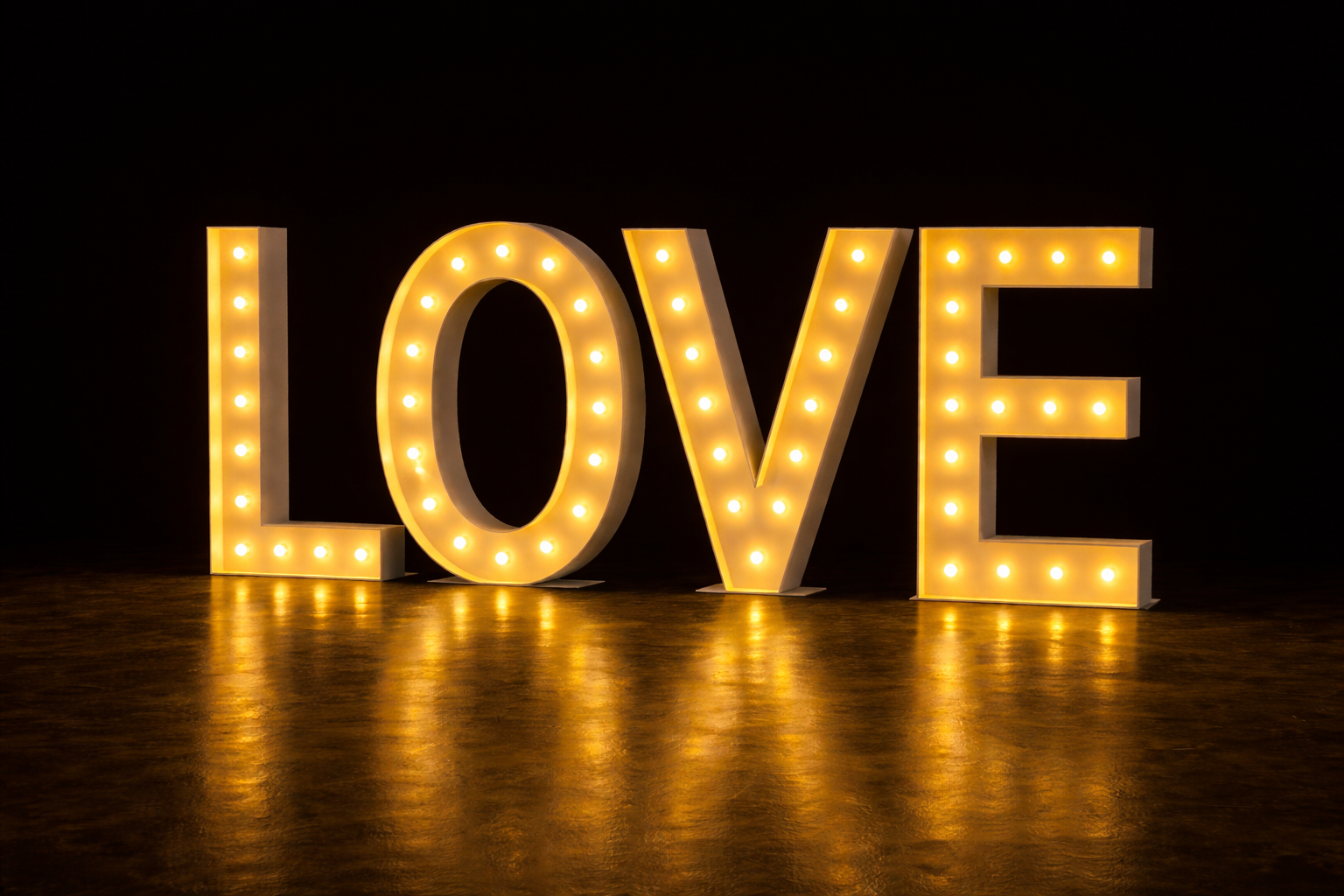 Lettres Lumineuses Love